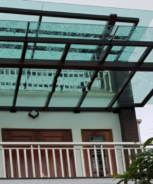 Mái che kính cường lực là gì?