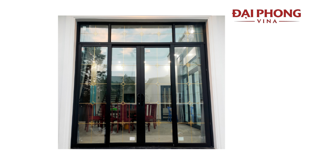 Cửa đi mờ quay 4 cánh