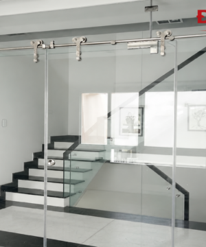Cửa kính lùa treo ray phi 25