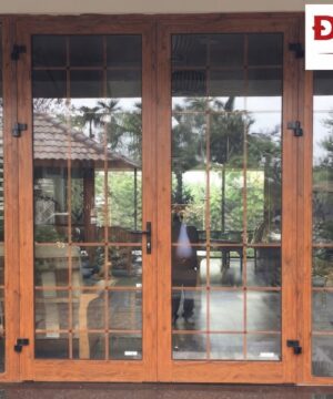 Cửa nhôm phòng ngủ vân gỗ giả gỗ